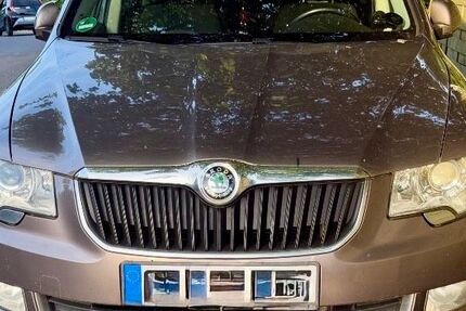 Skoda Superb 248.000 km 4.500 &euro; Odenthal 51519
