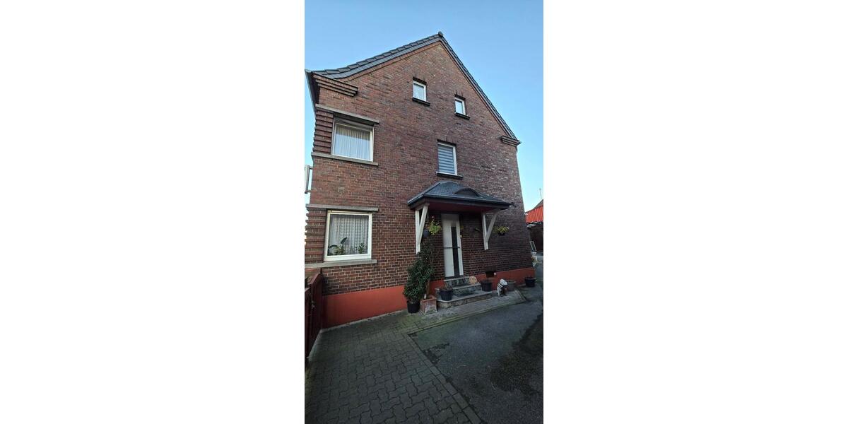 Großzügige 2-Zimmer-Maisonette (77 m²) mit Dachterrasse frisch zimmer