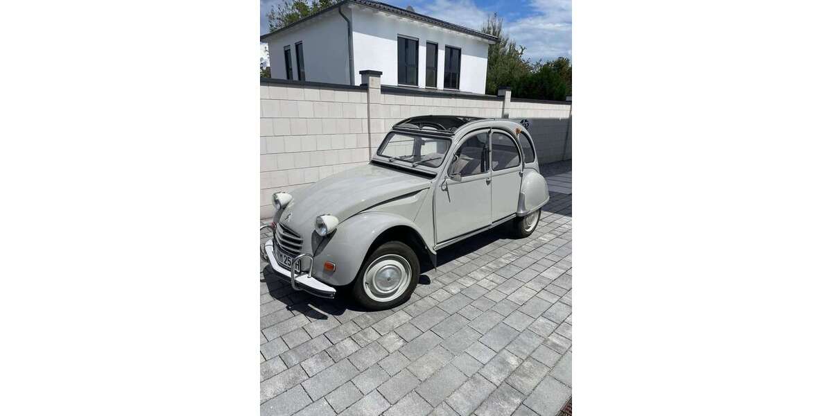 Citroen 2CV 70.000 km 12.000 &euro; Bergisch Gladbach 51469