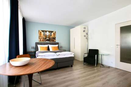 Zimmer Köln Altstadt-Süd - 1 Zimmer, 1.980&euro; | Angebot:27136816