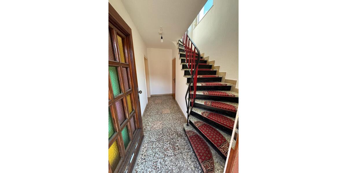 Einfamilienhaus Wermelskirchen - 5 Zimmer, 154 m&sup2;, 350.000&euro; | Angebot:26891934