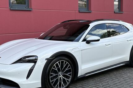 Porsche Taycan 73.181 km 59.600 &euro; Brühl 50321