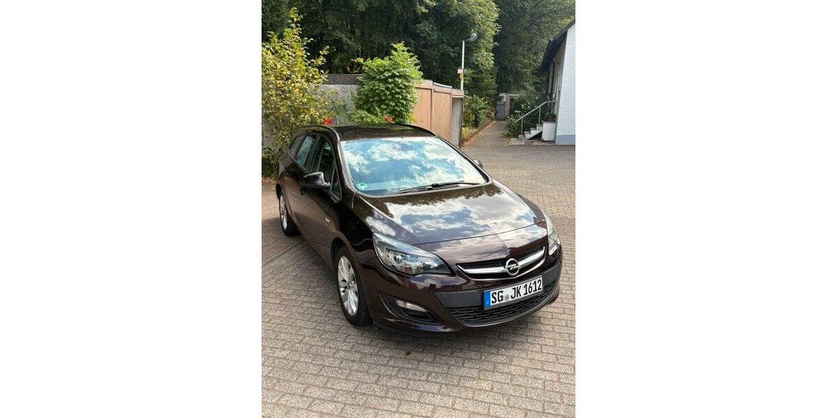 Opel Astra 159.884 km 5.555 &euro; Solingen 42655