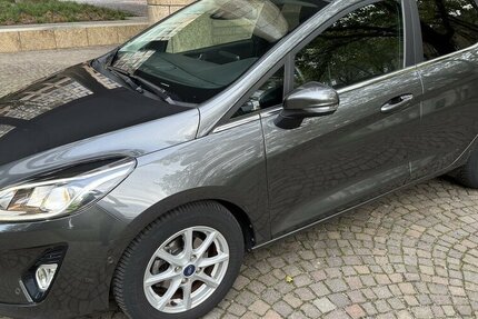 Ford Fiesta Titanium Kam Temp SHZ WR EU6 TOPAUSSTATTUNG 82.000 km 12.750 &euro; Erftstadt 50374