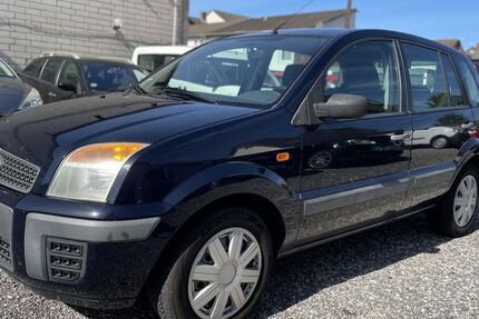 Ford Fusion 150.000 km 2.900 € Kerpen 50171