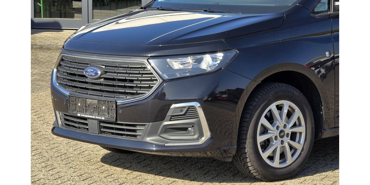 Ford Tourneo Connect Titanium|PDC v+h|Sitzheizung 52.992 km 22.950 &euro; Wermelskirchen 42929