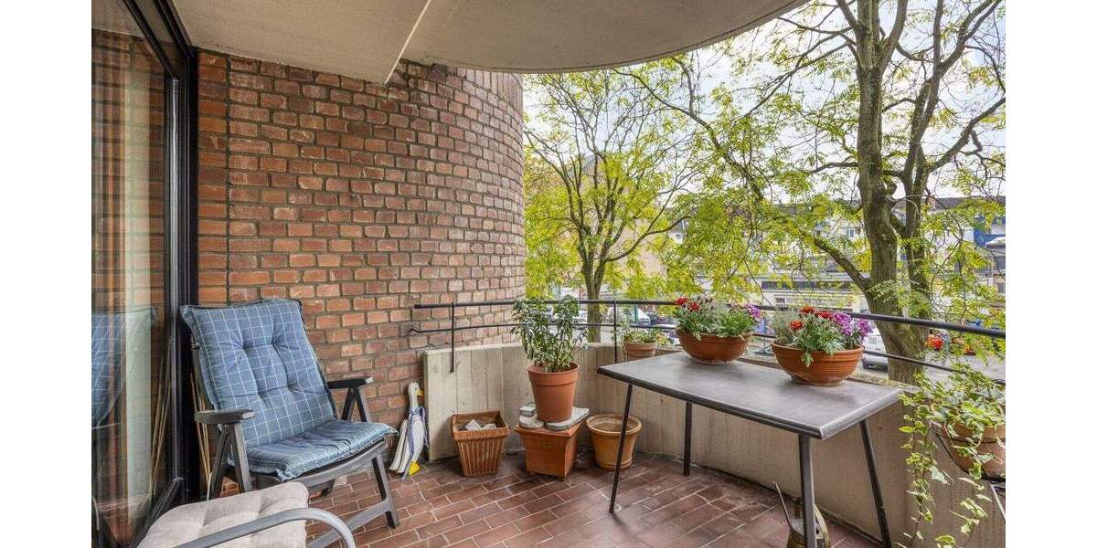 Etagenwohnung Düsseldorf Derendorf - 3 Zimmer, 90 m&sup2;, 329.000&euro; | Angebot:25096312