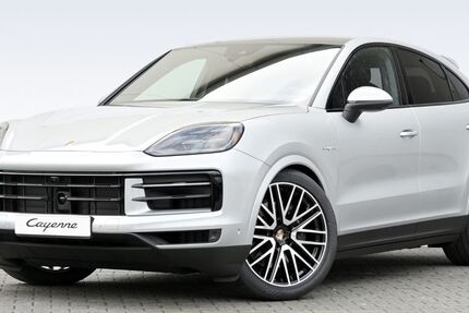 Porsche Cayenne 9.900 km 119.790 € Düsseldorf 40468